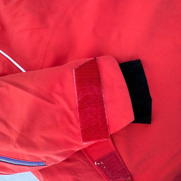 Ski jacket - Picture 8 of 13